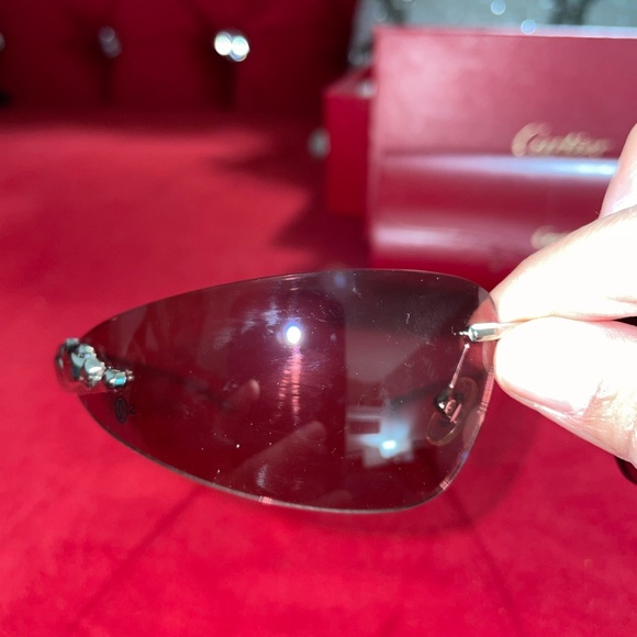 Cartier sunglasses excellent condition - Picture 13 of 14
